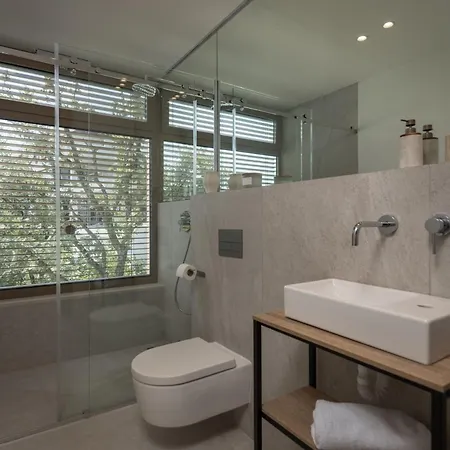 Skyview Luxury Penthouse B7