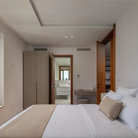 Apartament Skyview Luxury Penthouse B7